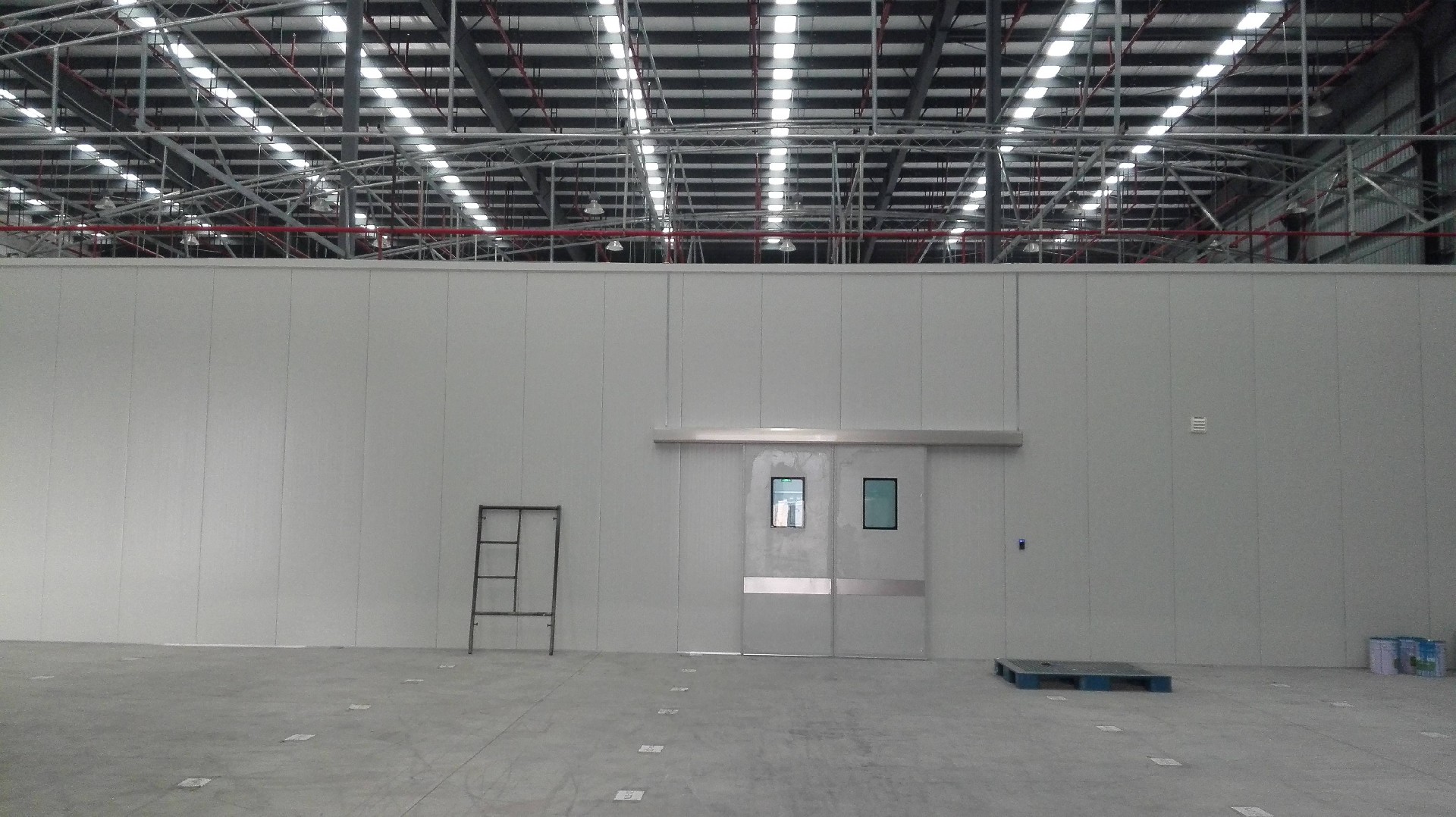 建造-35℃～-40℃急凍庫設(shè)計費用價格多少錢？