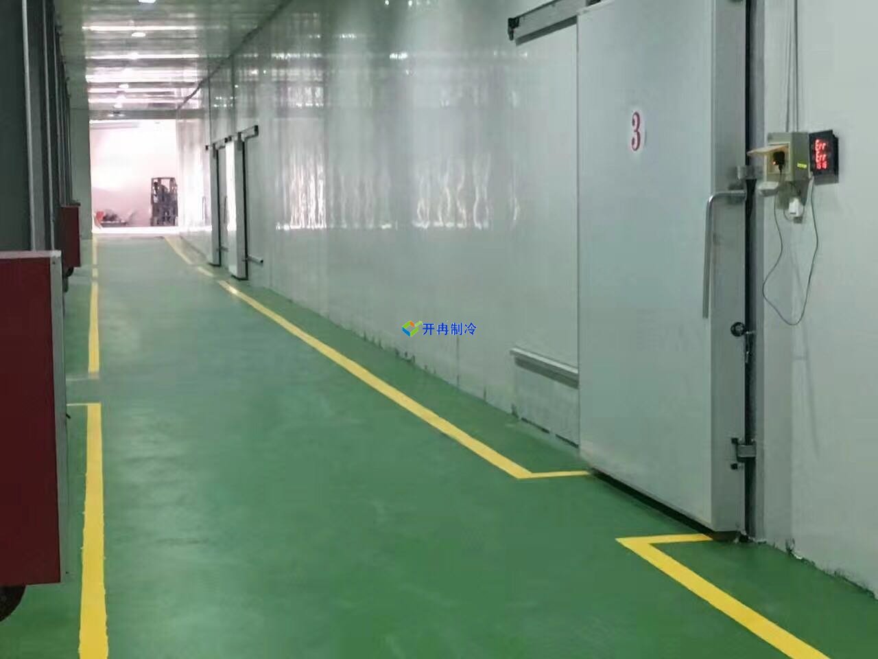 建一個(gè)存儲(chǔ)2000噸雪梨冷庫(kù)造價(jià)多少錢(qián)，雪梨保鮮冷藏庫(kù)